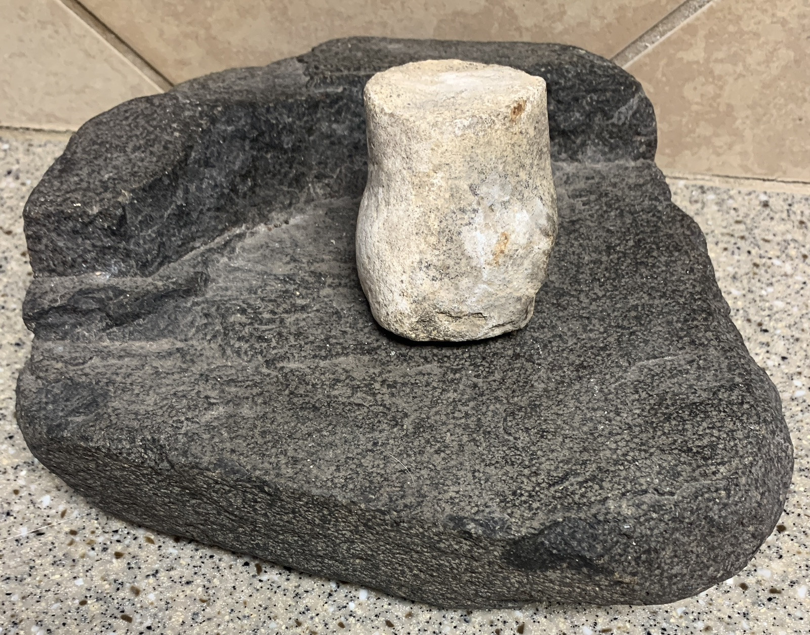 Native American Indian Artifact 22lb Grinding Stone BELL Pestle 2.75”
