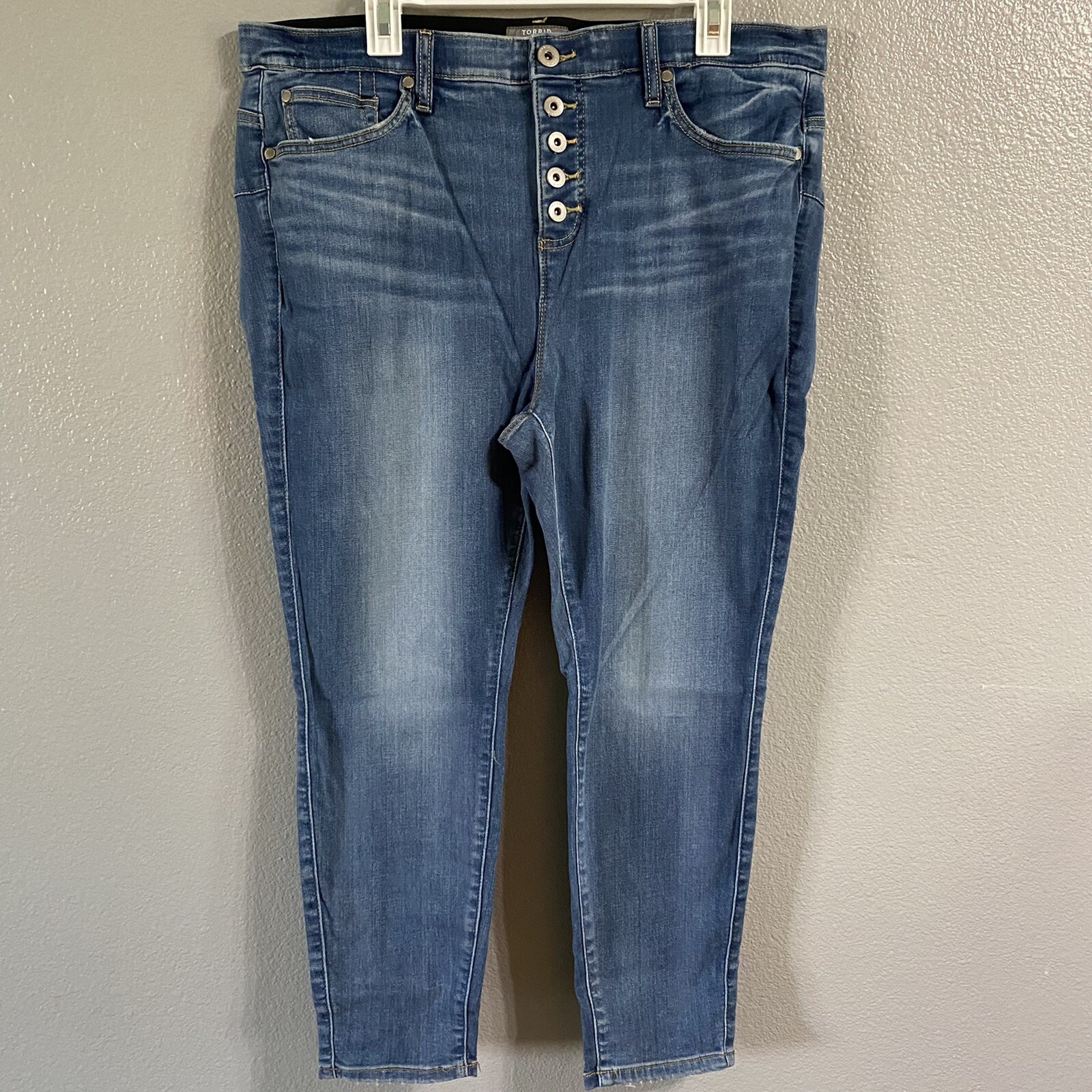 Torrid Bombshell Jeans Size 18XS Extra Short  Ankle Blue High Waist Button Fly