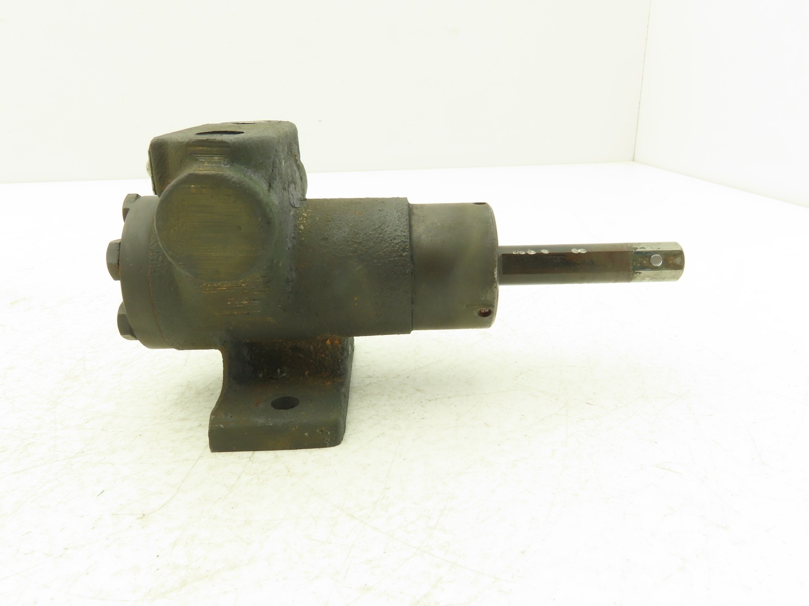 Viking Pump C32 Rotary Gear Pump 0.5gpm 250psi 1800rpm 1/4"npt