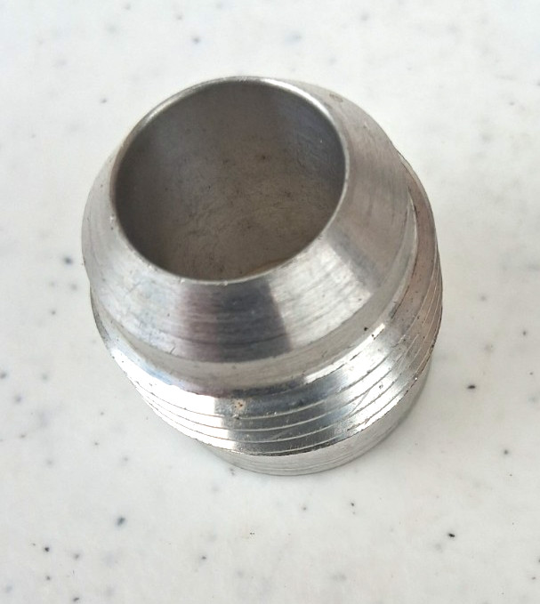 ALUMINUM -12 MALE FLARE  WELD ON BUNG