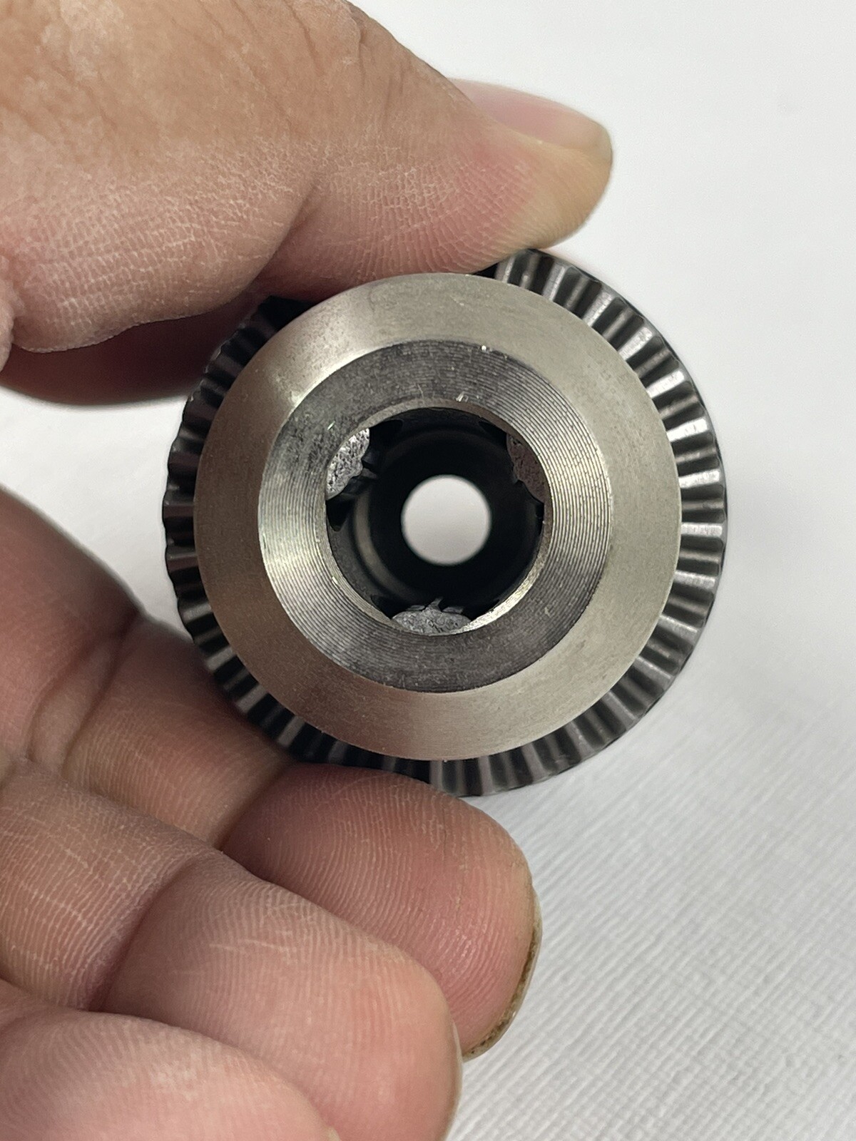 Rohm Key Type Drill Chuck 1/2”-20 NC Thread, 1/16" - 1/2" Clamping range