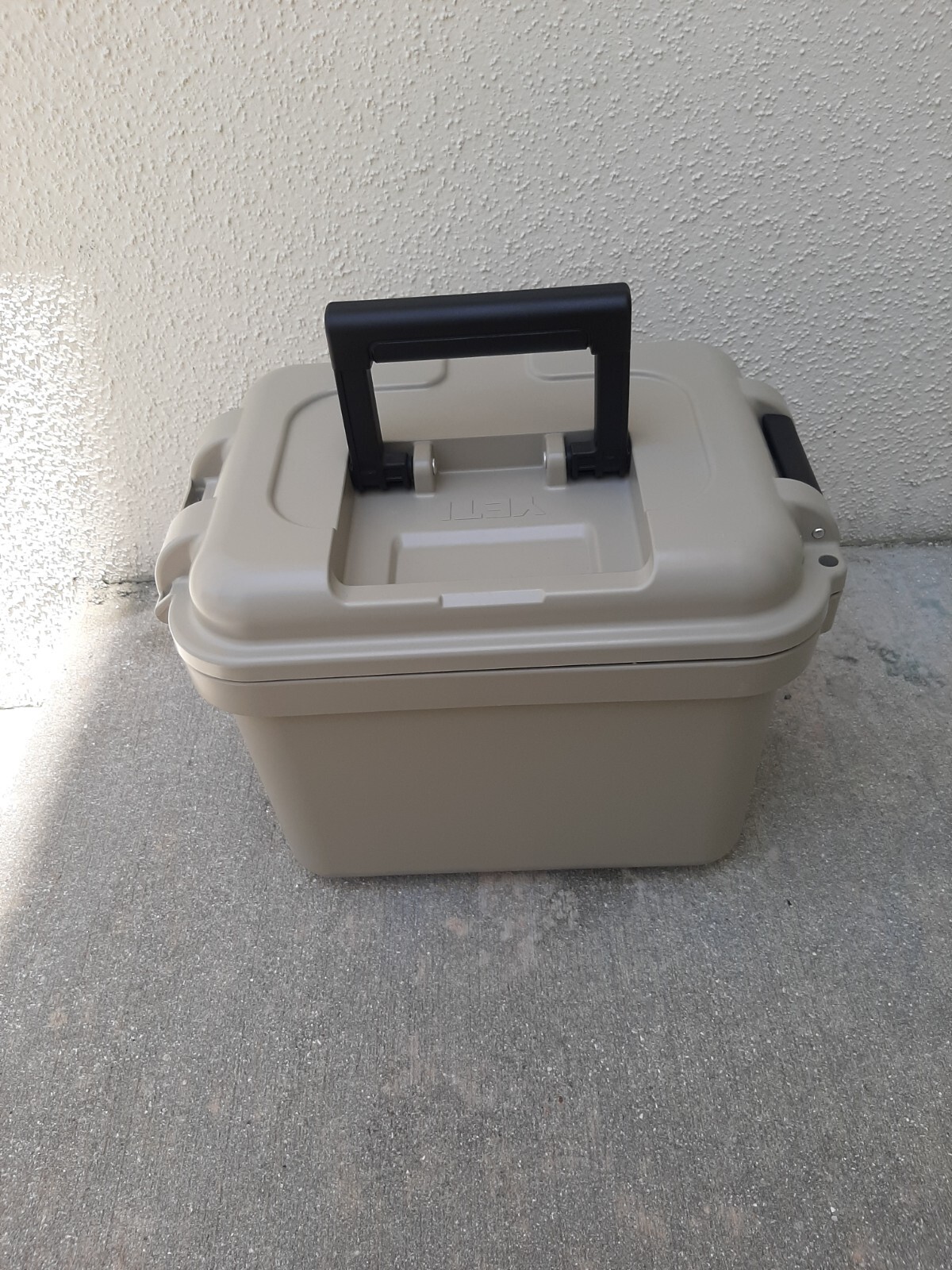 Yeti Loadout Gobox 15