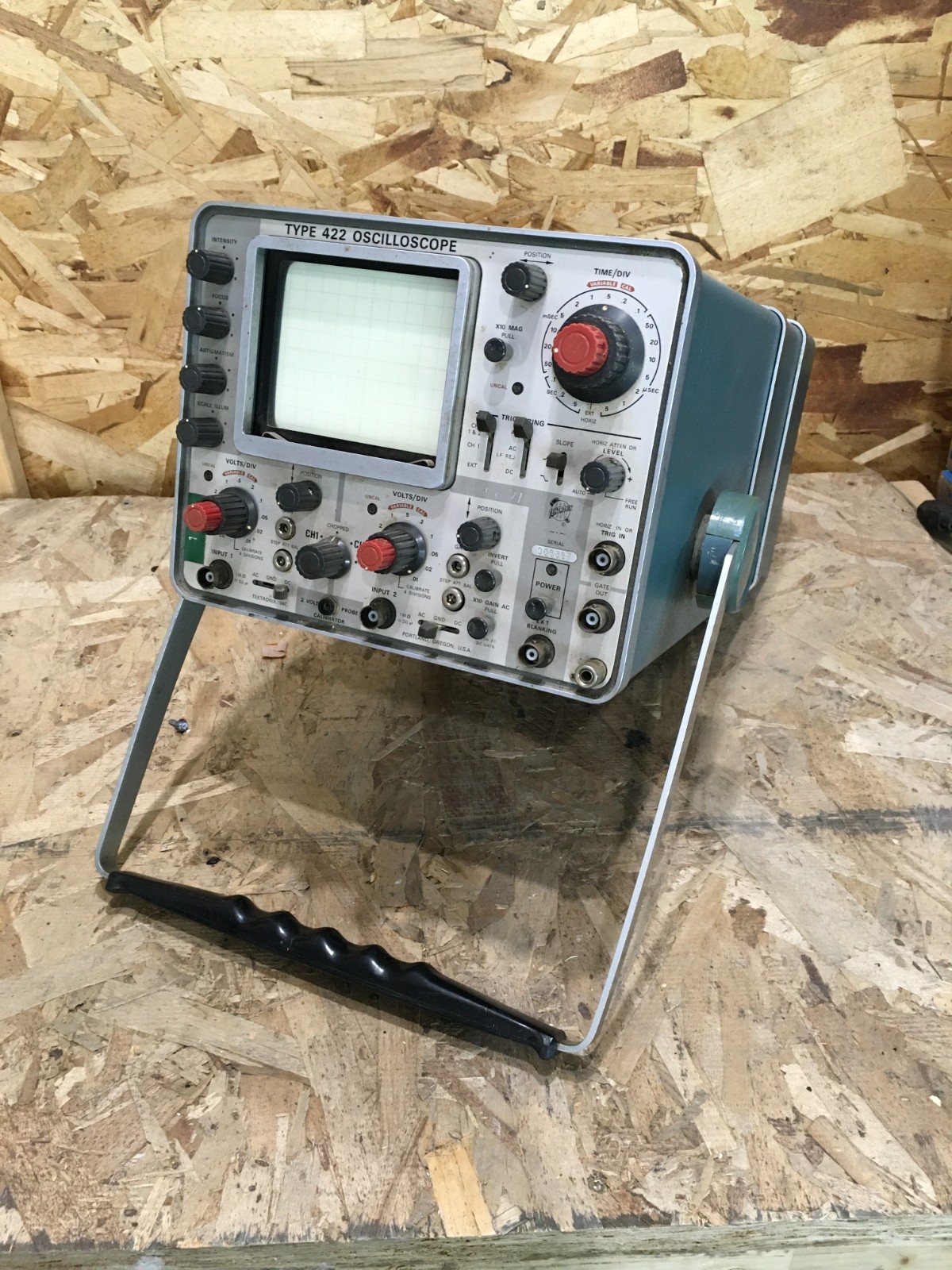 Vintage Tektronix Oscilloscope Type 422 Untested No Power Cord FOR PARTS ASIS RS