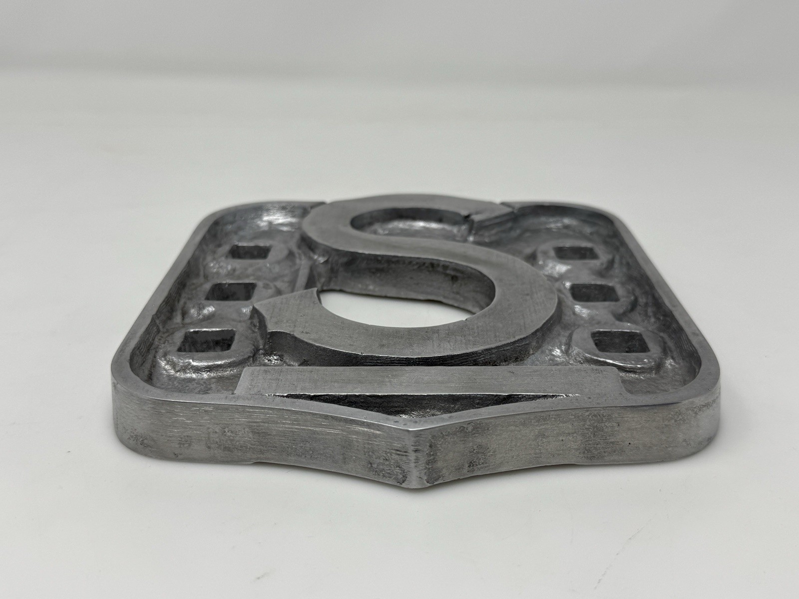 SEAGRAVE Fire Truck Front Bumper Emblem Nameplate Logo Badge Firetruck Metal