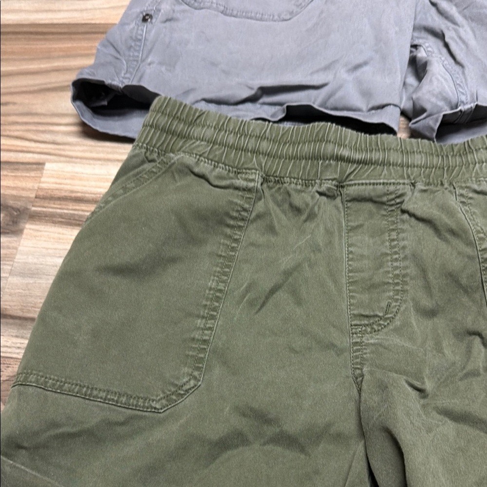 Carhartt Shorts Womens Medium L 12-14 Rugged Flex Relaxed Twill Work 2 lot