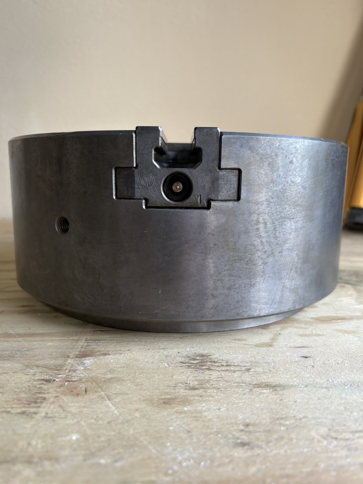 KITAGAWA B-210 | 10" 3 Jaw Power Chuck 31mm To 254mm 75mm Bore Hole