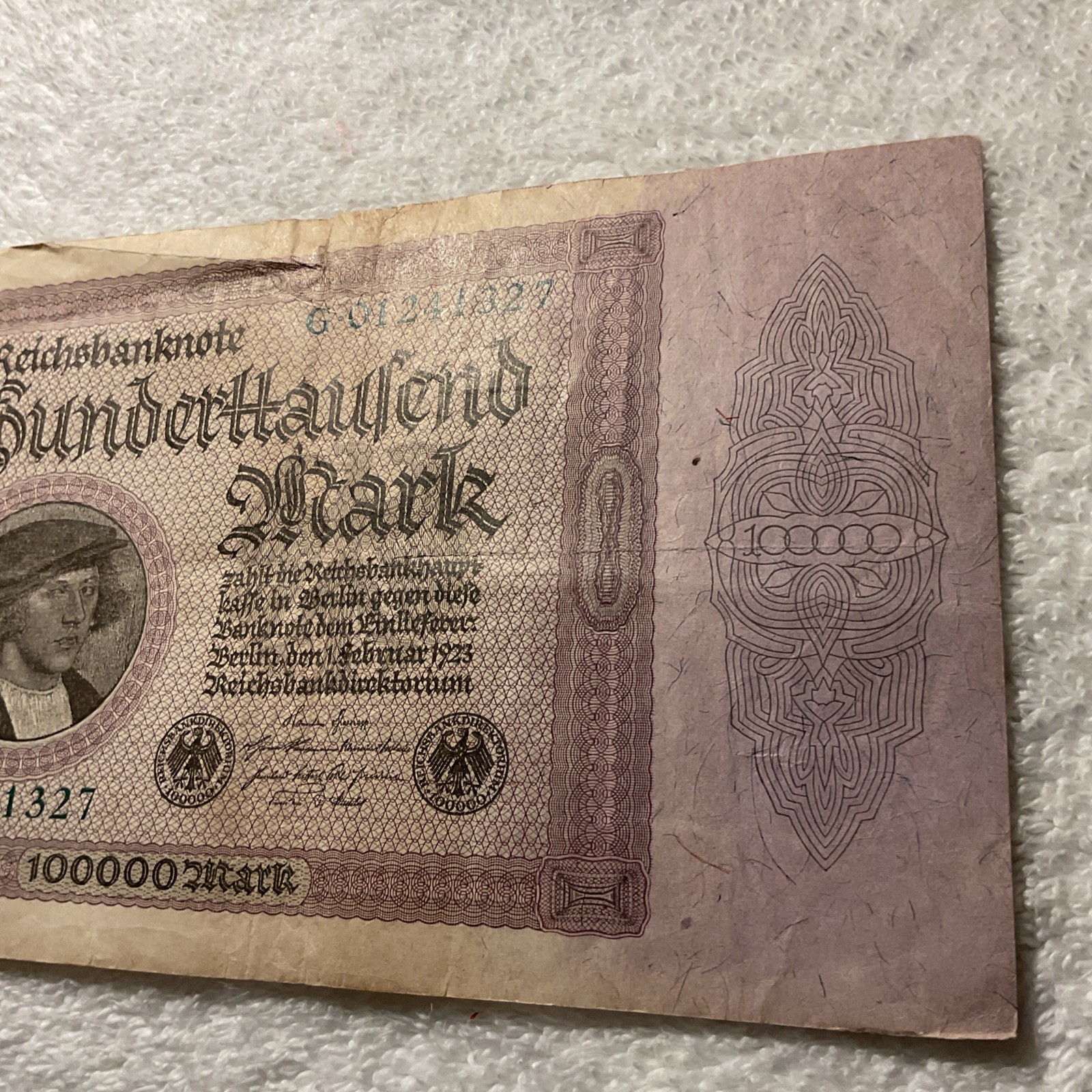 GERMANY.(-1923-FEBRUARY 1-)-100.000 Mark -BANKNOTE.CIRCULATED.#427A