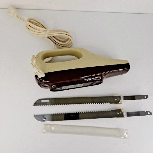Vintage Stanmates 8053 Electric Carving Knife Model EK-100 With Box HK* TURNS ON