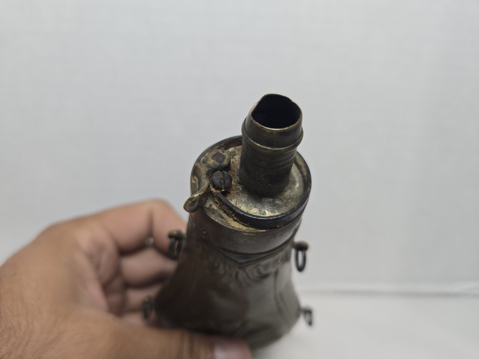 Embossed Scallop Shell Gunpowder Flask - Circa 1860s - US Civil War Era