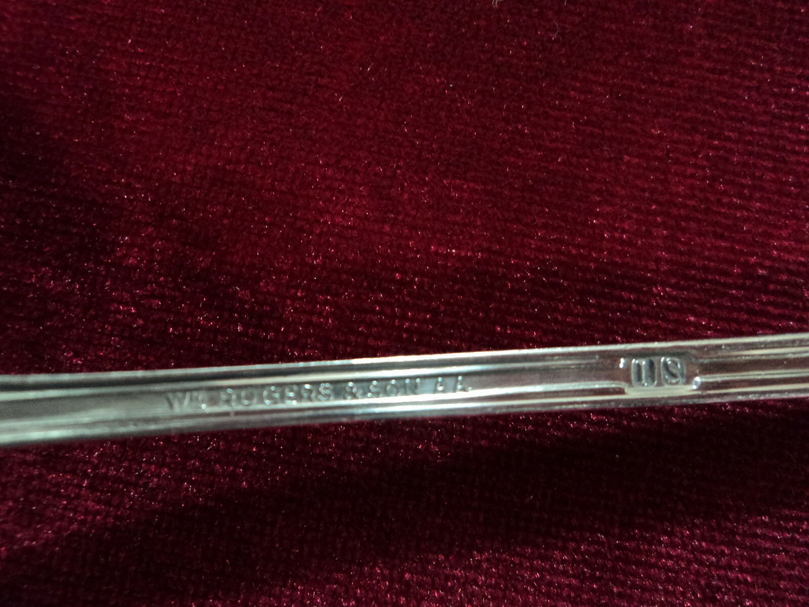 Paris Silverplate Iced Tea Spoon Set Rogers Int'l Flatware 1931 Lot of 7