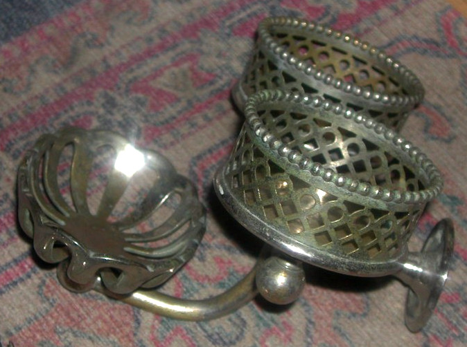 Antique Chrome Brass Bathroom Sink Soap Dish Holder & Cup Holders Wall Mount