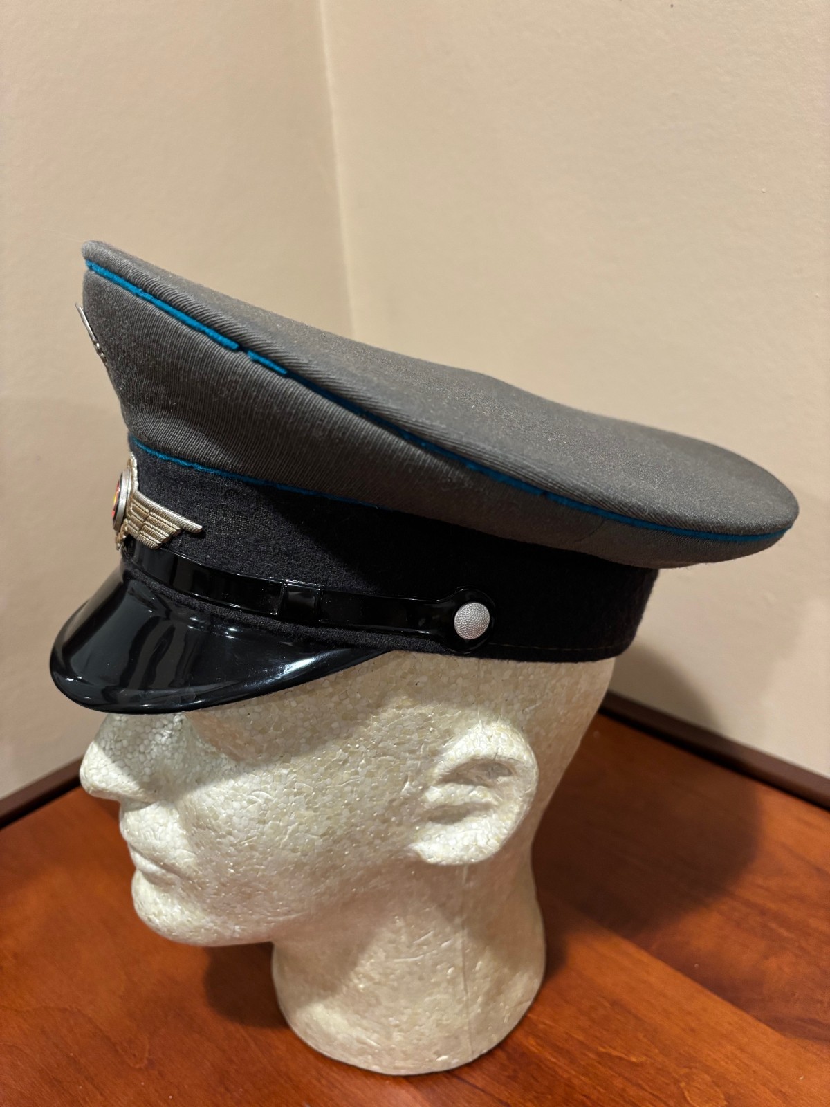 EAST GERMAN LUFTWAFFE Q2 1956 AIR FORCE DDR NCO VISOR HAT CAP SUPER RARE!