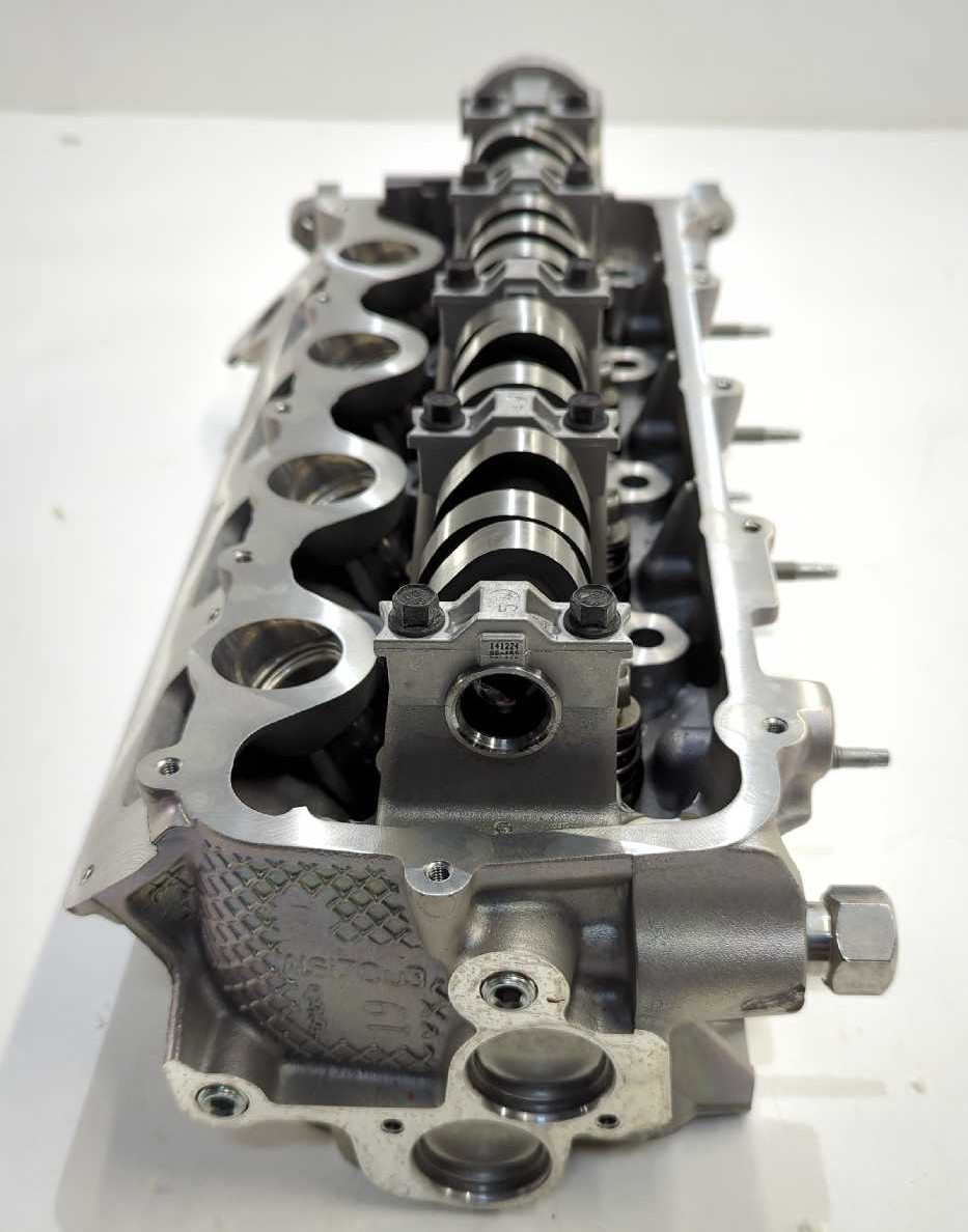 New OEM genuine Ford 5.4 Cylinder Head complete 2006-2010 Trucks RH 8R3Z-6049-C