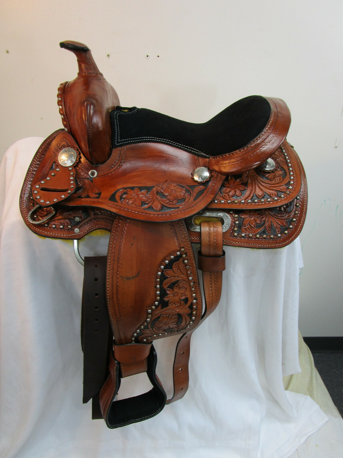 WESTERN TRAIL SADDLE KIDS YOUTH PONY PLEASURE TOOLED LEATHER USED TACK 10 12 13