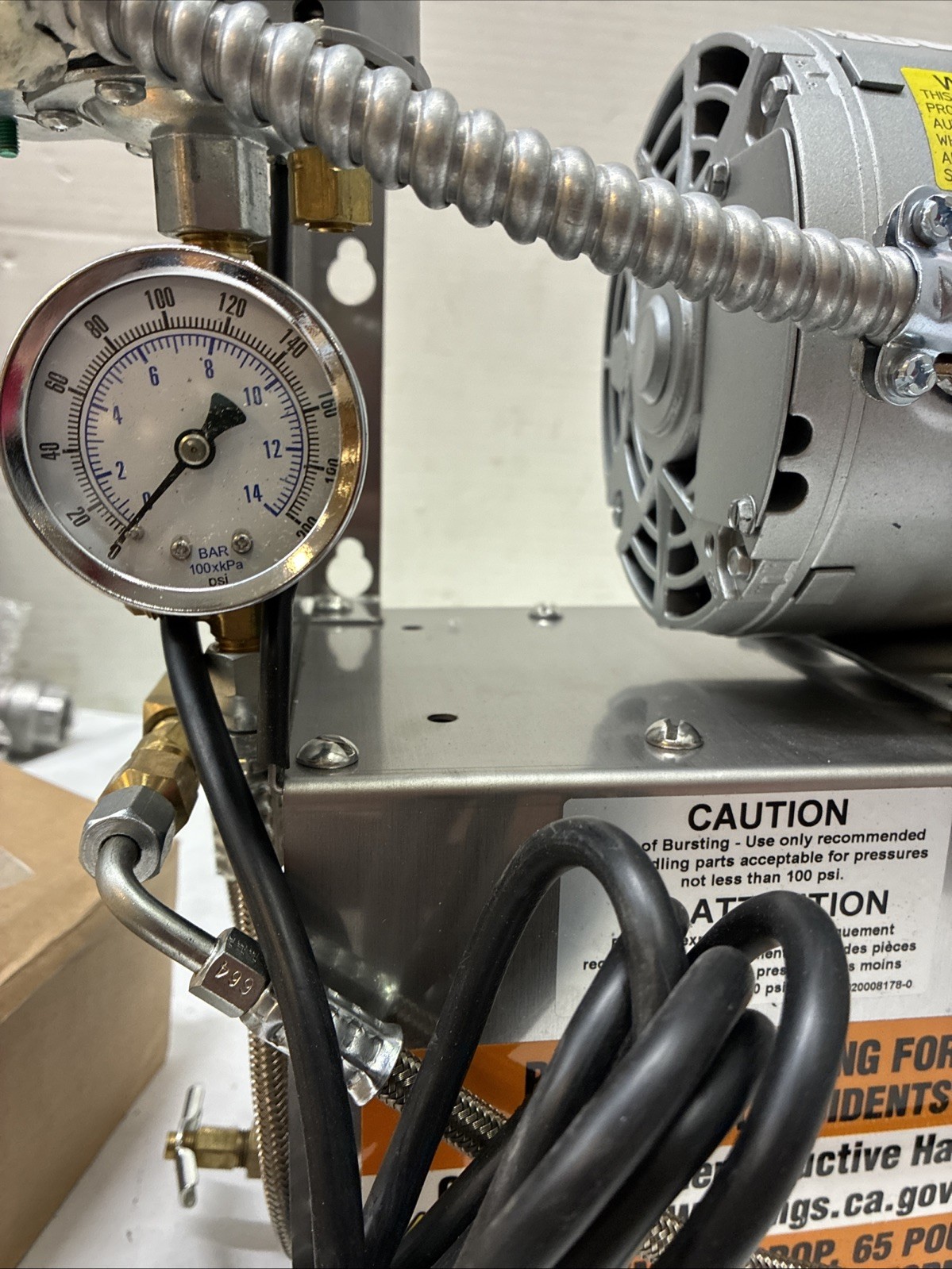 Multiplex 00214970 - Air Pump Aph3 3Gal Ss