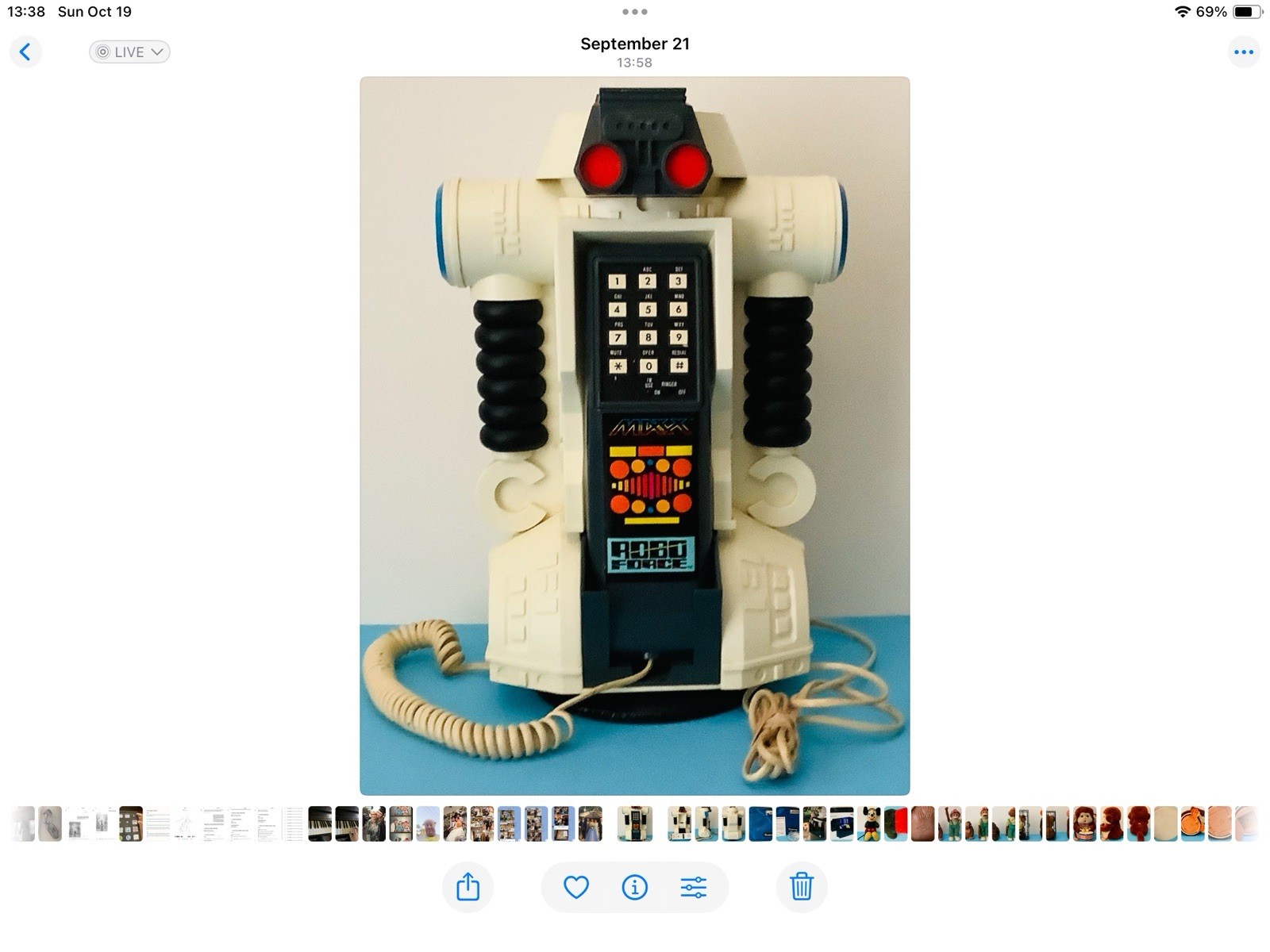 Robo Force Maxx Steele Robot Telephone