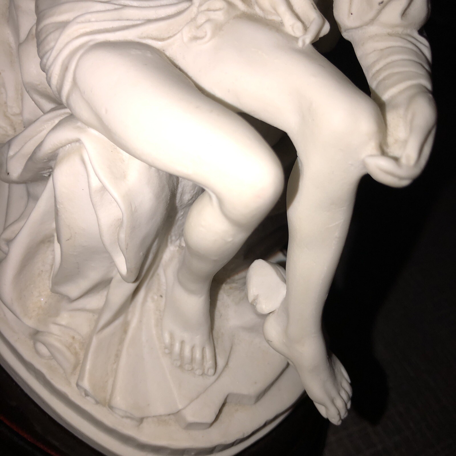 Michelangelo's Pieta Jesus Sculptor A. Santini PIETA Classic9x7x4” Made In Italy