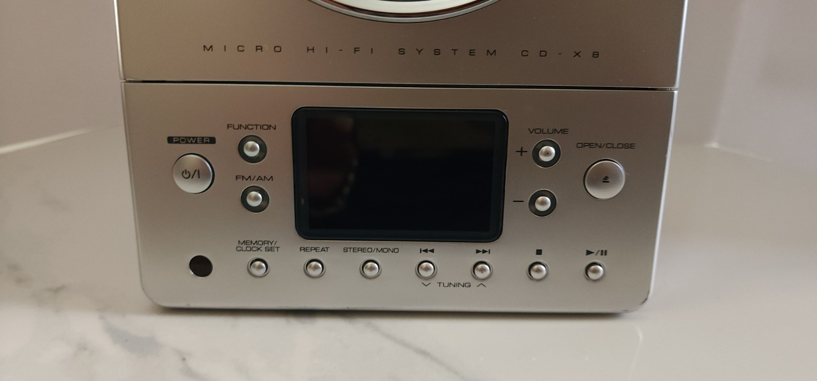 TEAC Micro Hi-Fi System CD-X8 Silver Receiver/CD Player