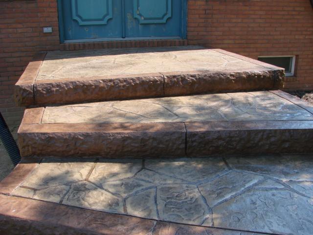 Step Insert for Concrete Steps, Porches, Risers- 8" (Chiseled Granite) Walttools