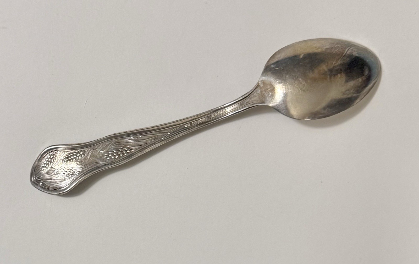 Antique Unity Silver Co OLD SLEEPY EYE Native American Chief Souvenir Spoon