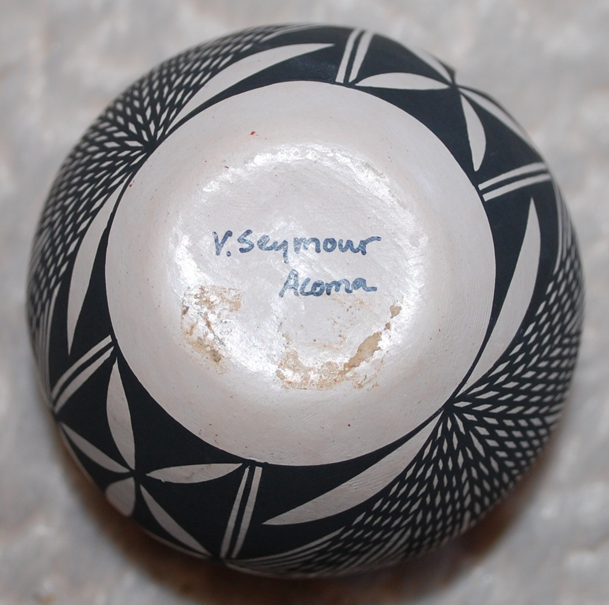 Acoma Seed Jar, Fine Line paint w/ Kokopelli-3.25 tall-3.25 diameter-V. Seymour