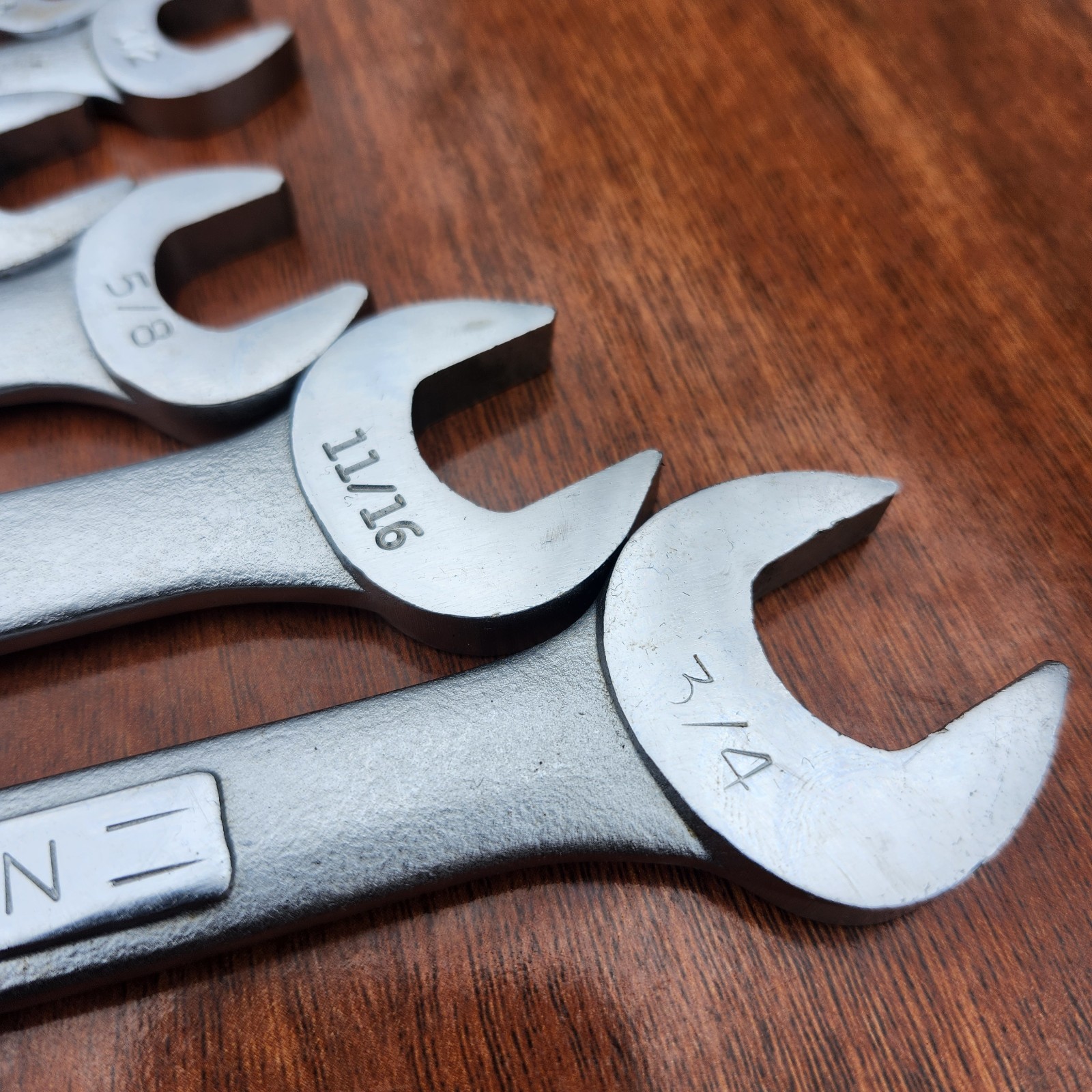 Craftsman SAE Combination Wrench Set USA 12 Pt 1/4" -1- 1/4" 17 Tools All VV Ser