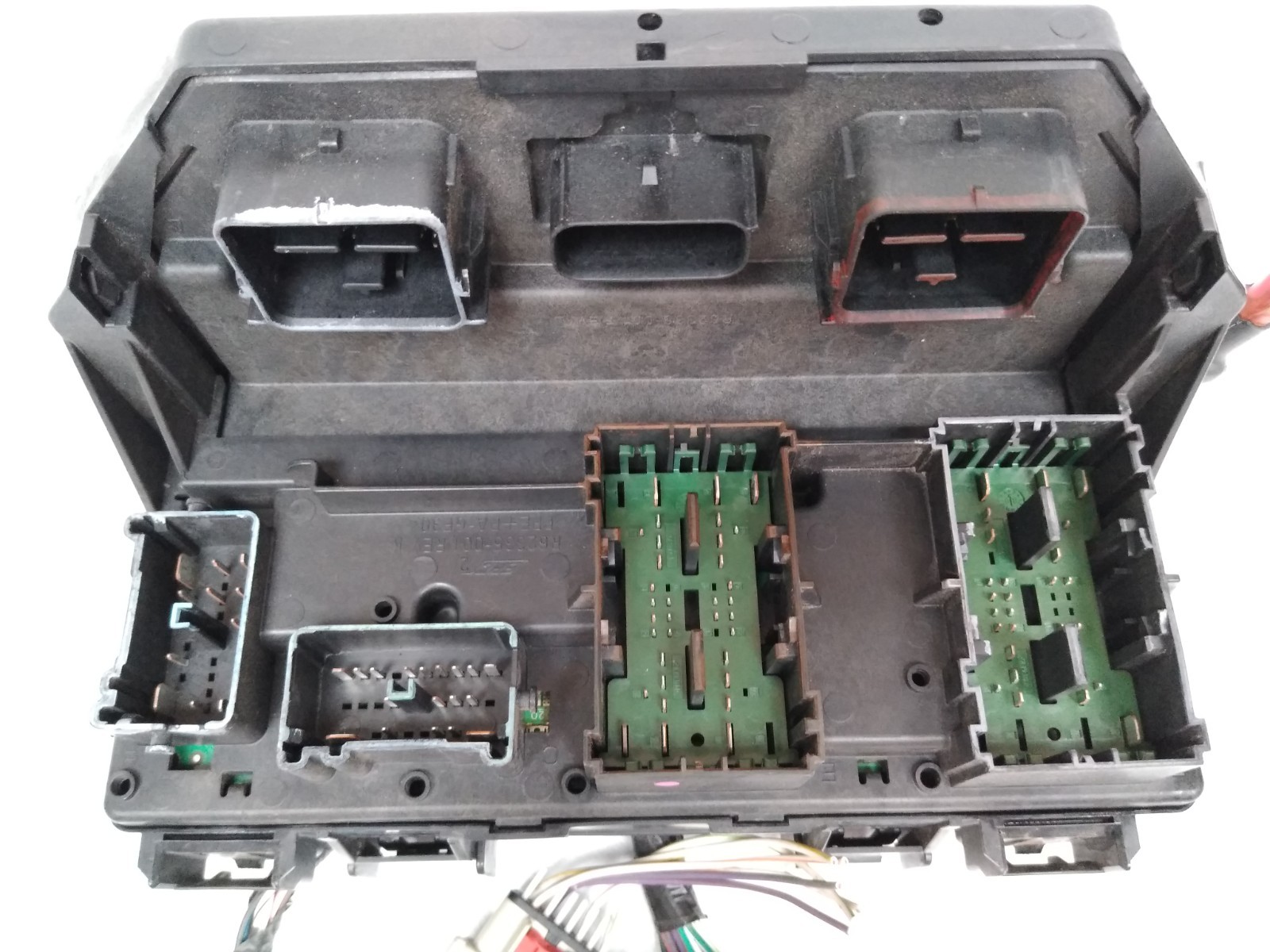 04692300AB Dodge 2009 Nitro Jeep Liberty Fuse Box Integrated TIPM TEMIC OEM H75