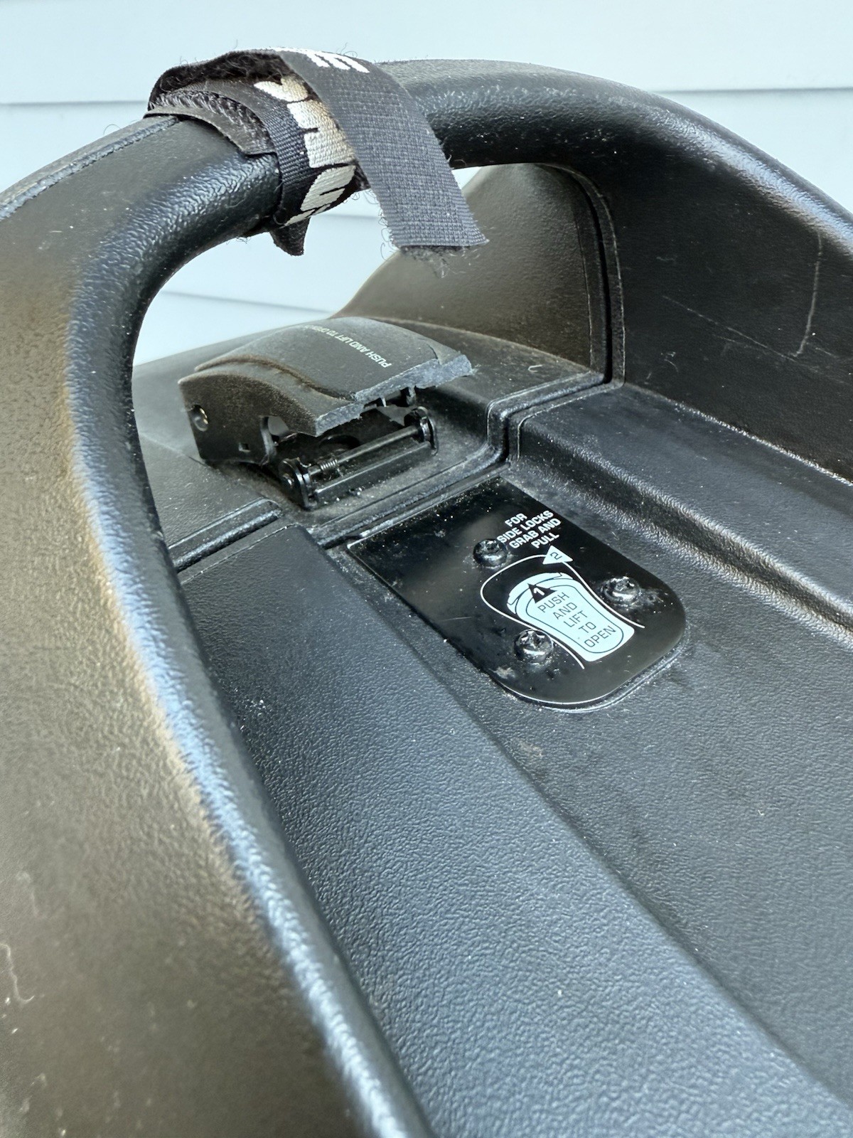 Behringer Europort PPA500BT 500-Watt 6-Channel Portable PA System w/ Bluetooth