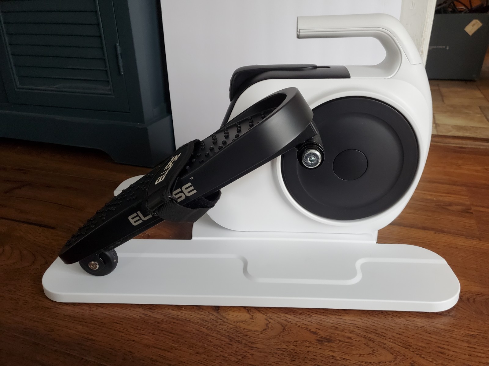 Ellipse One by LegXercise Elliptical Leg Exerciser Electronic Remote