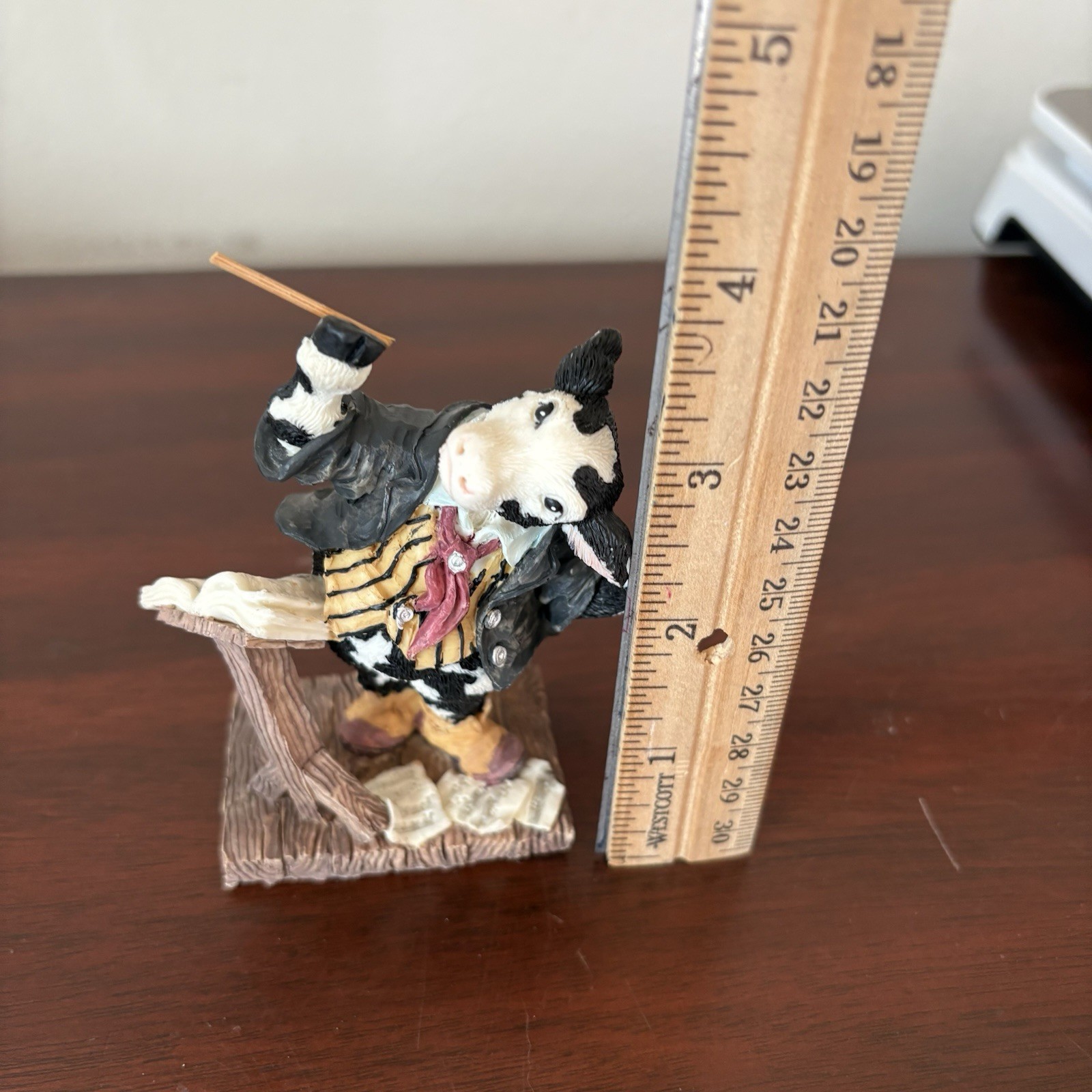 Ganz 1993 Tchaicowsky Cowtown Figurine Cow Music Conductor