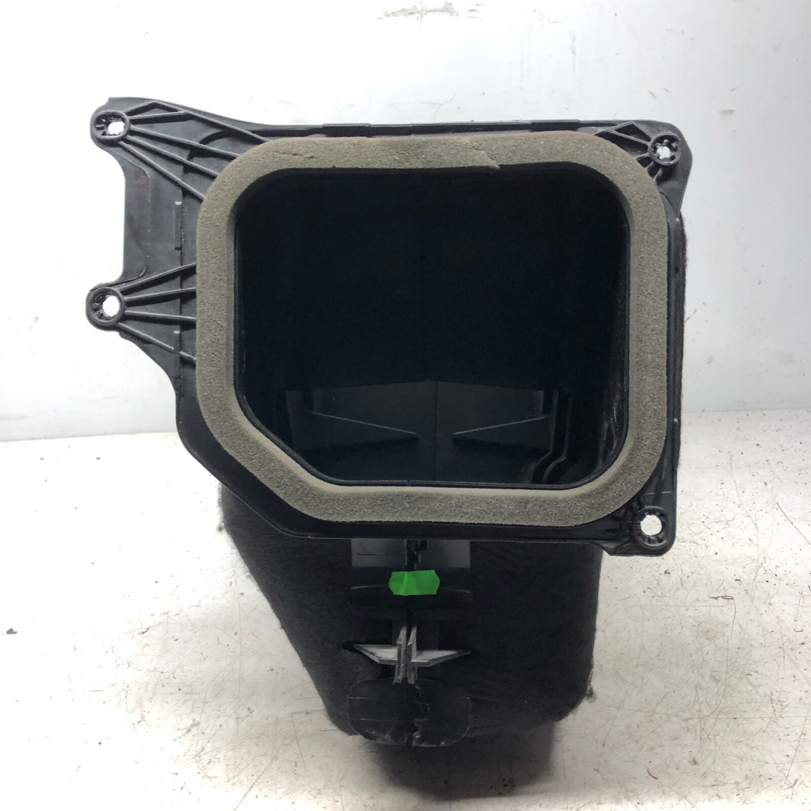 MERCEDES SPRINTER MK3 W907 AIR INTAKE VENTILATION DUCT VENT PIPE 2018 - 2025