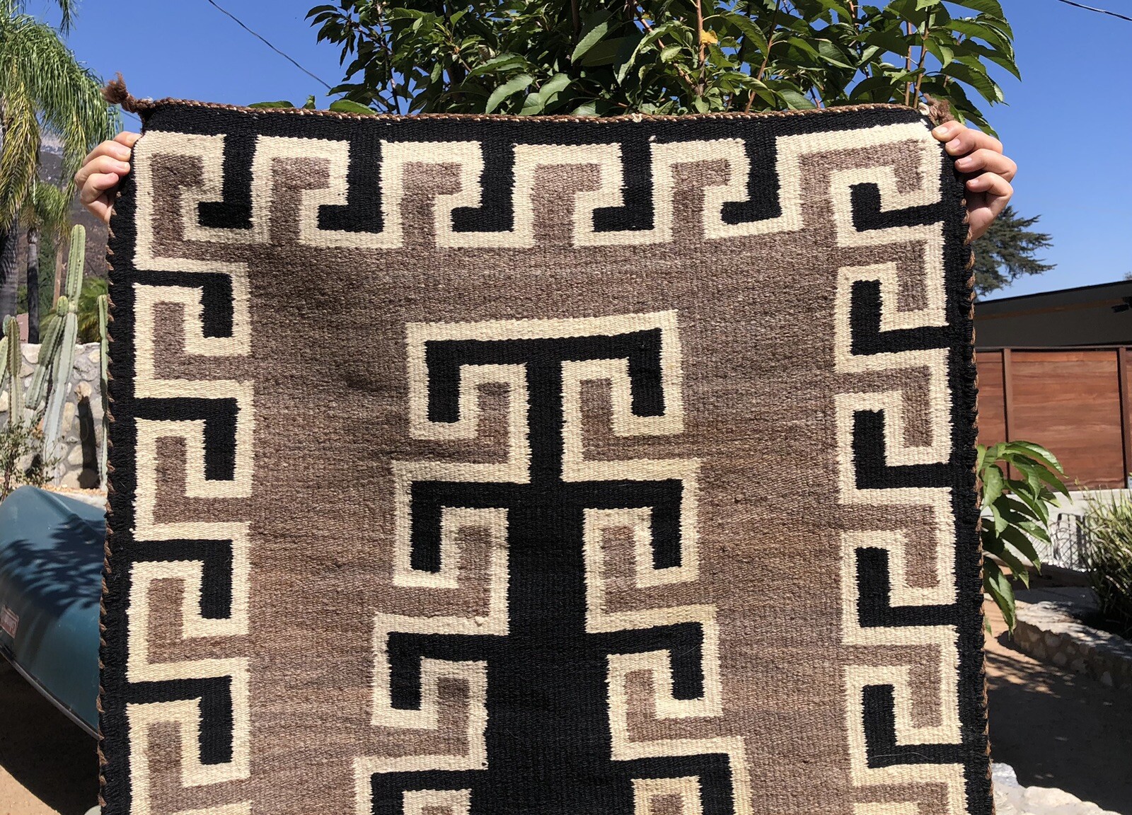 ANTIQUE NAVAJO WEAVING RUG NATURAL CHURRO WOOLS AUTHENTIC NATIVE c1930 62”x29”