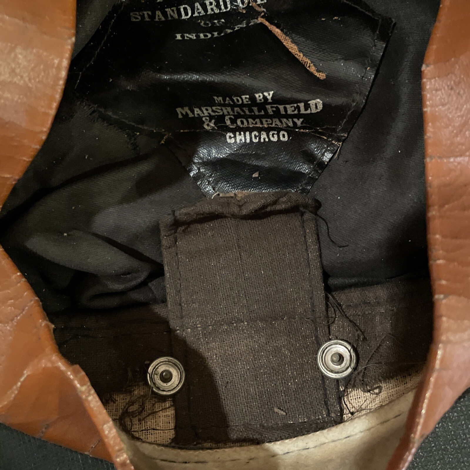 VINTAGE STANDARD OIL Indiana CO METAL ENAMEL SERVICE NAME GAS Hat Marshall Field