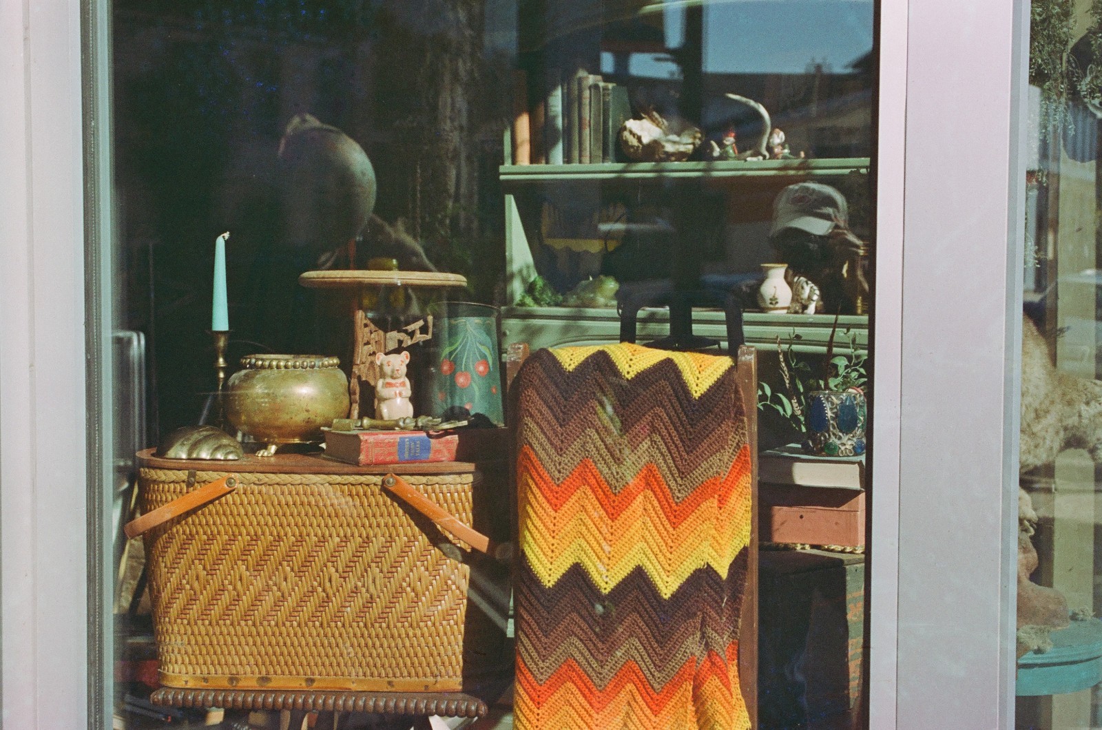 MYSTIC MOTION - 35mm Color Negative Movie Film 100D - 24 exp Process ECN-2