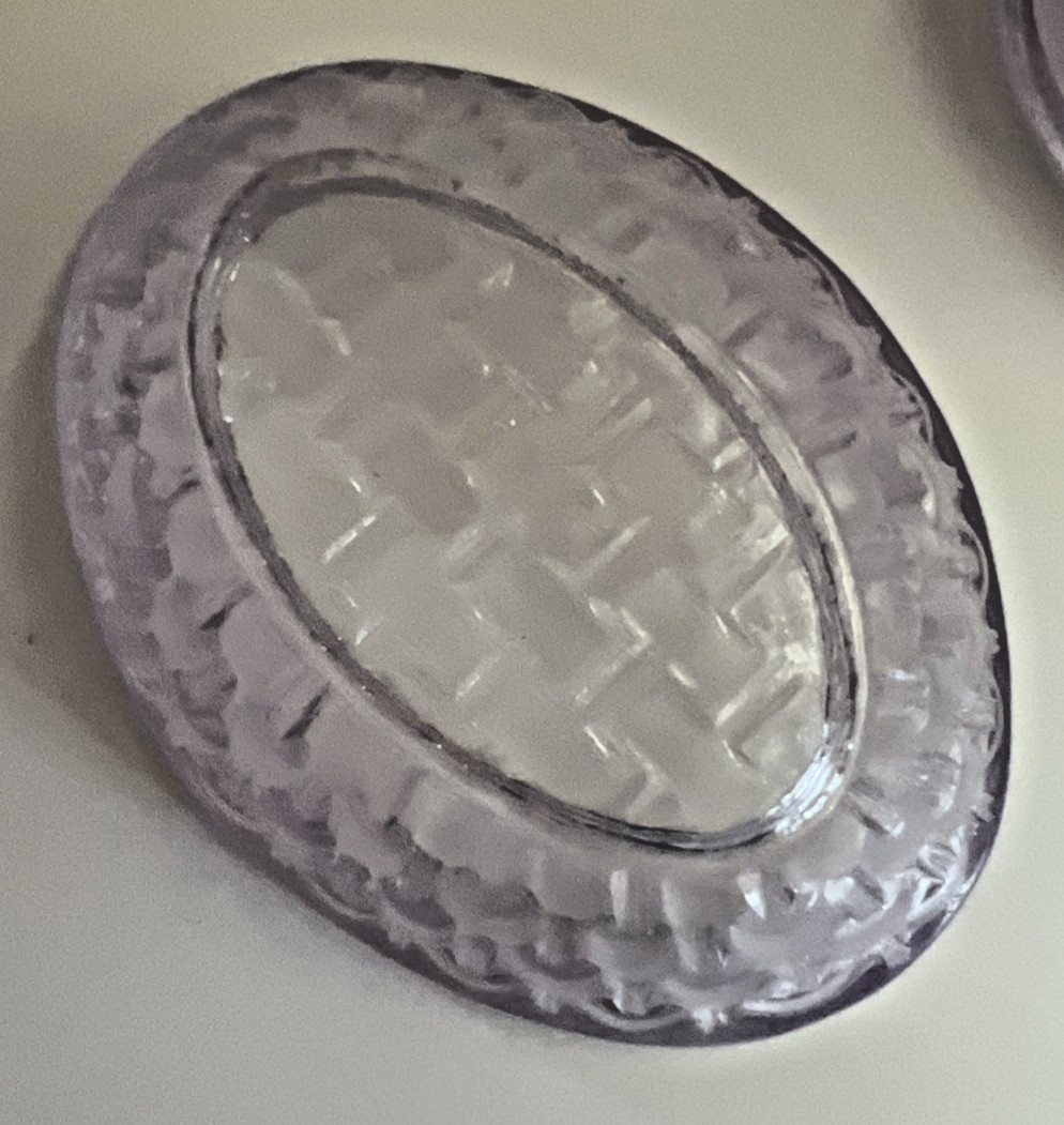 Vintage LE Smith Glass Lavender Purple Bunny Rabbit on Woven Nest 4.5"