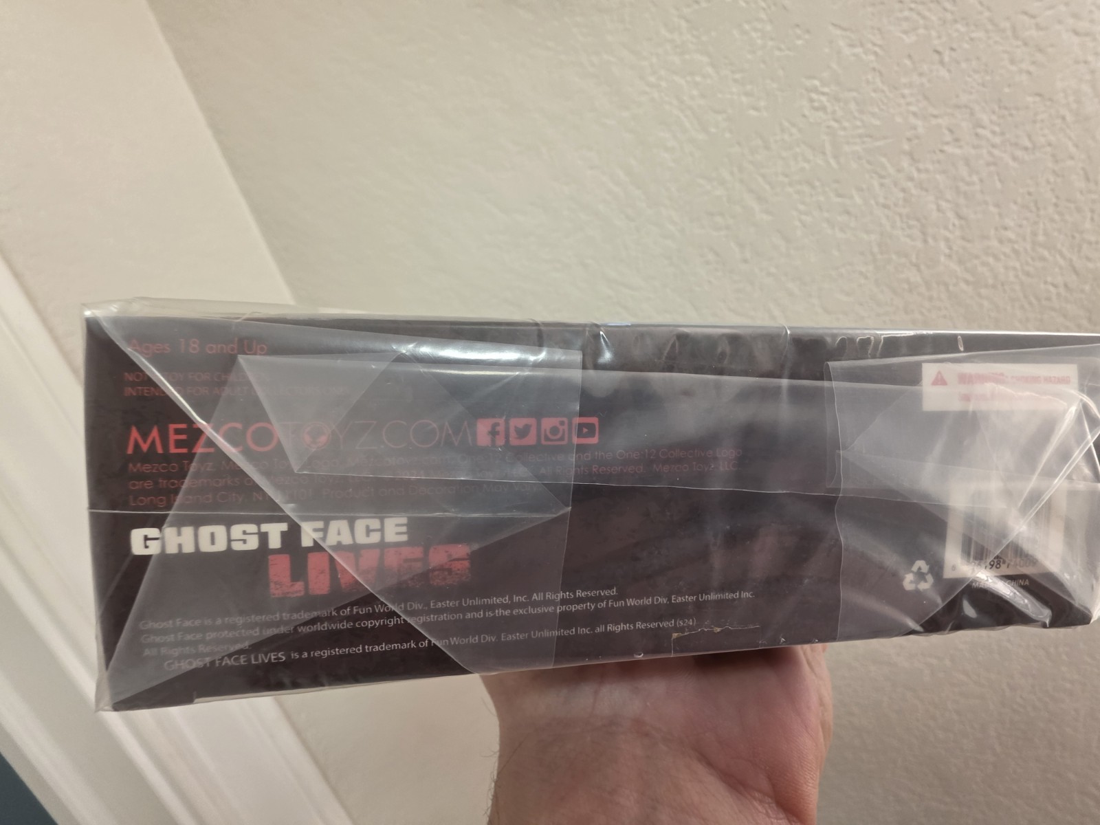 Ghostface Lives Scream One:12 Collective Action Figure SEALED NEW ! Ghost Face