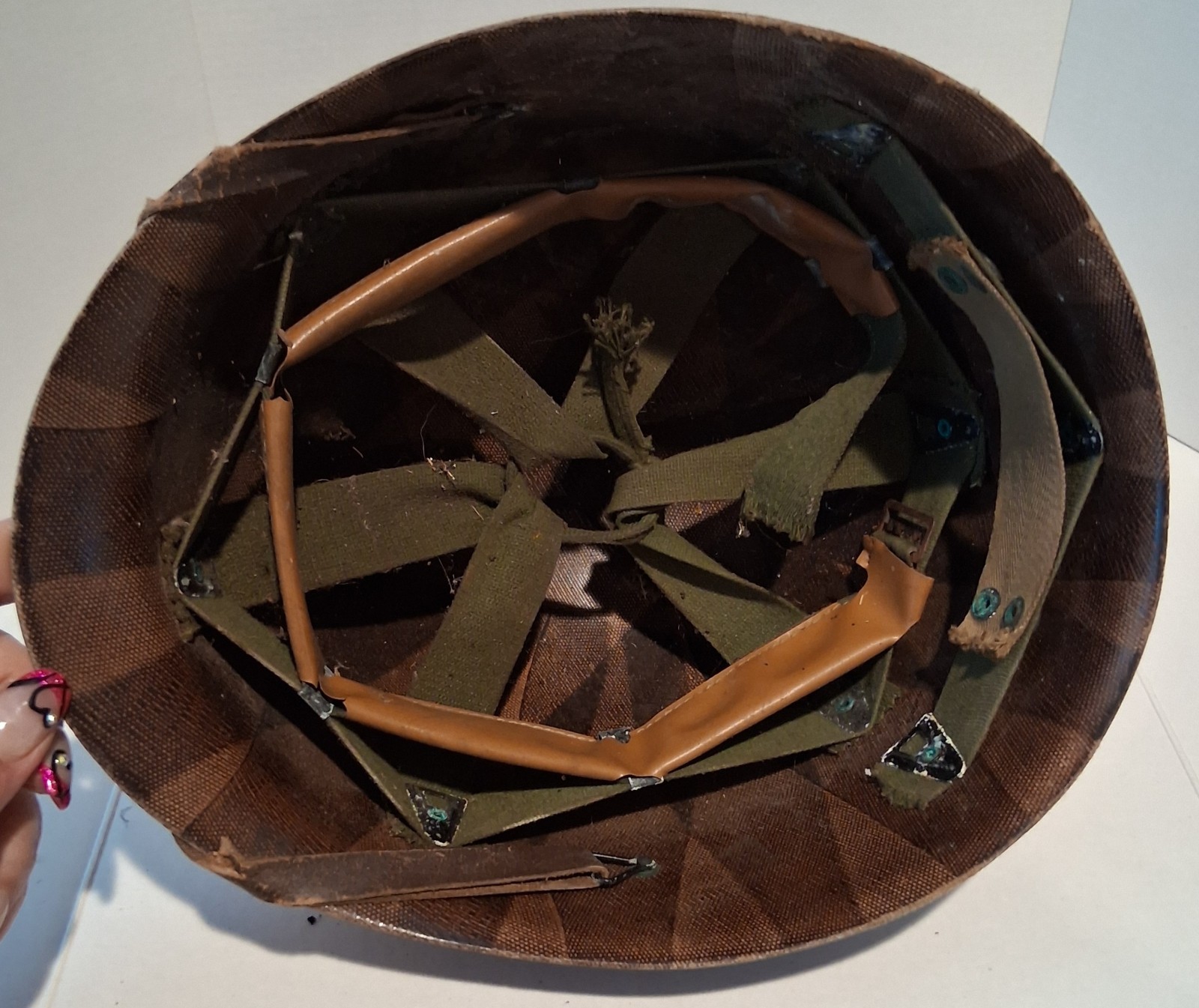 US Army M-1 Combat Helmet Liner Brown Military 1950s Korean War Era Vintage Old