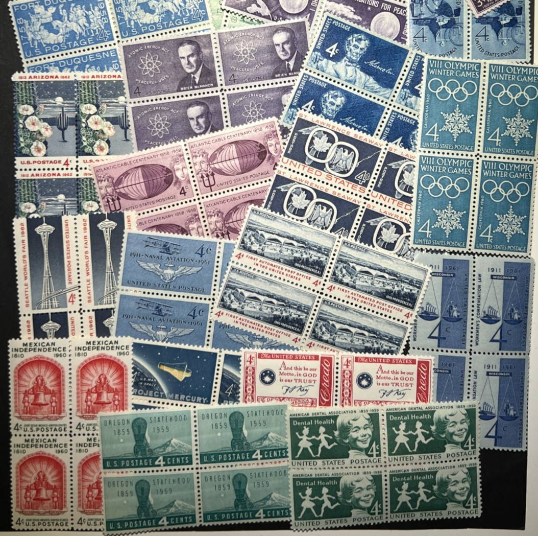 25 Unused 4¢ US Vintage Postage Stamps | NO DUPLICATES | MNH | FREE SHIPPING!