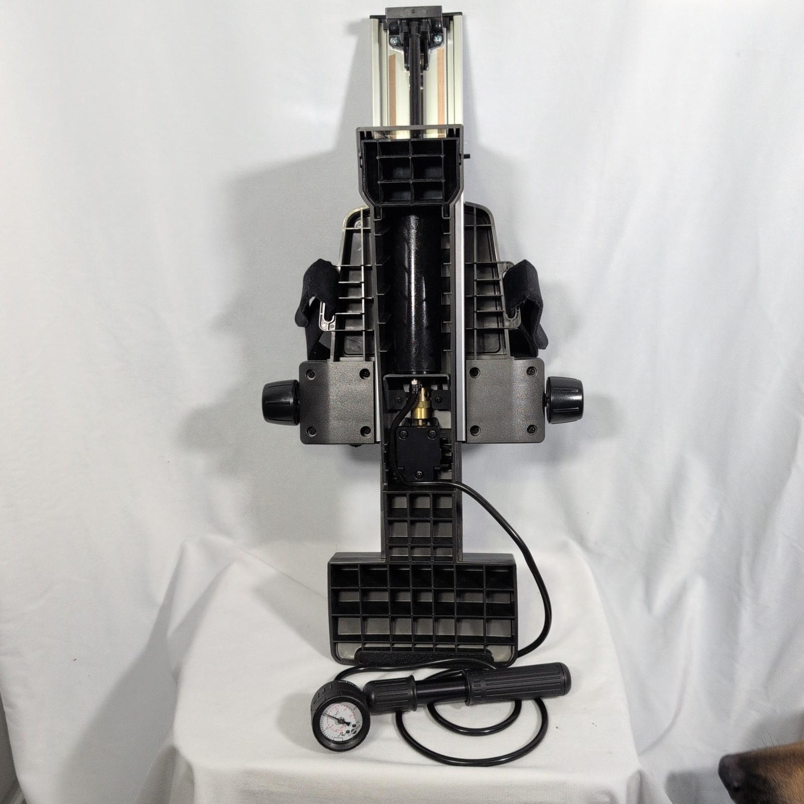 Saunder Cervical Traction Device w/Carrying Case & User Manual