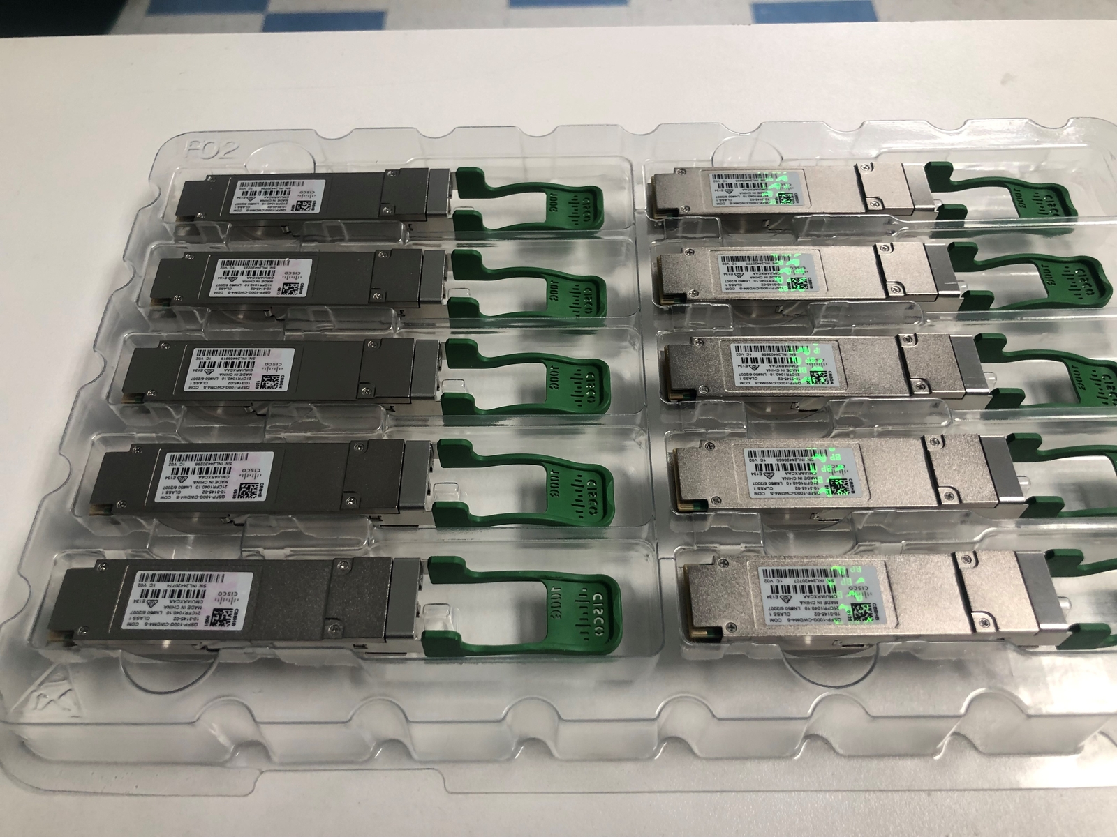 Cisco QSFP-100G-CWDM4-S 100GBASE Optical Transceiver Module