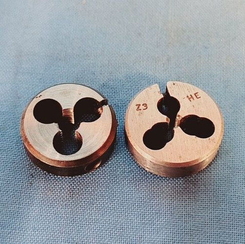 HEX RETHREADING DIE ASSORTMENT (LOT OF 13)