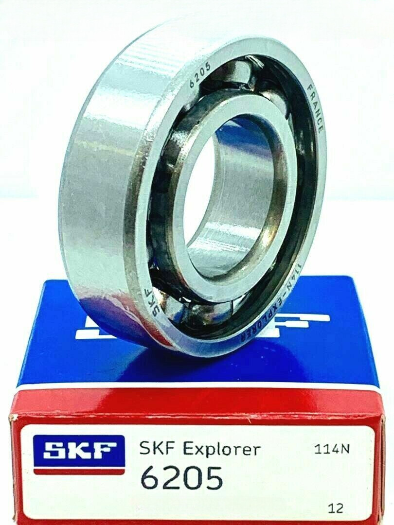 NEW SKF 6205 DEEP GROOVE BALL BEARING, OPEN TYPE, NO SEALS 25x52x15 mm