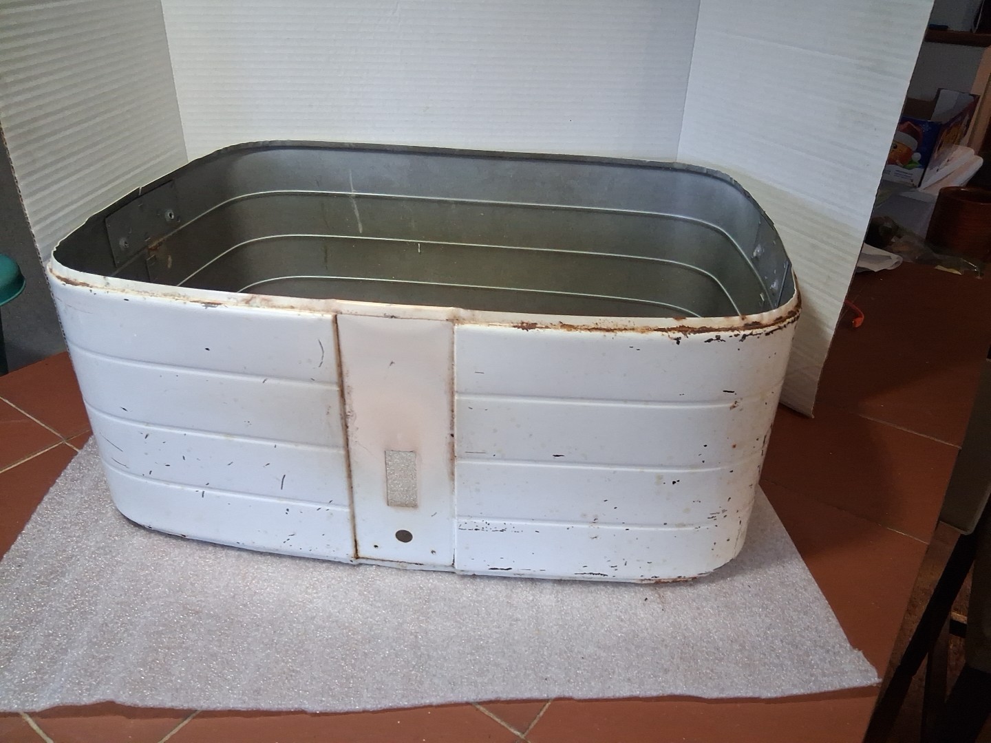 Vtg Shroud  & Plug Socket For General Electric Roaster 123C19 Replacement Part