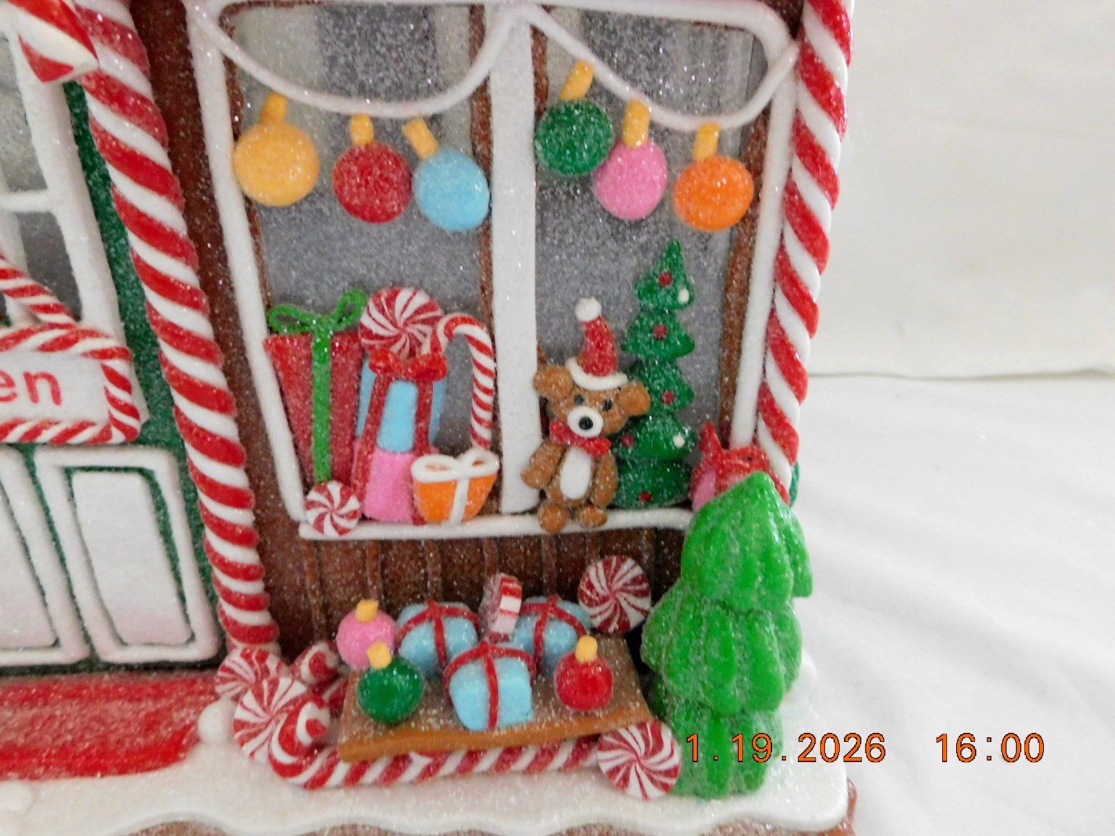 New 2025 Trimsetter Gingerbread House Light Up LED "Goodies Cafe" 10"T x 11"L