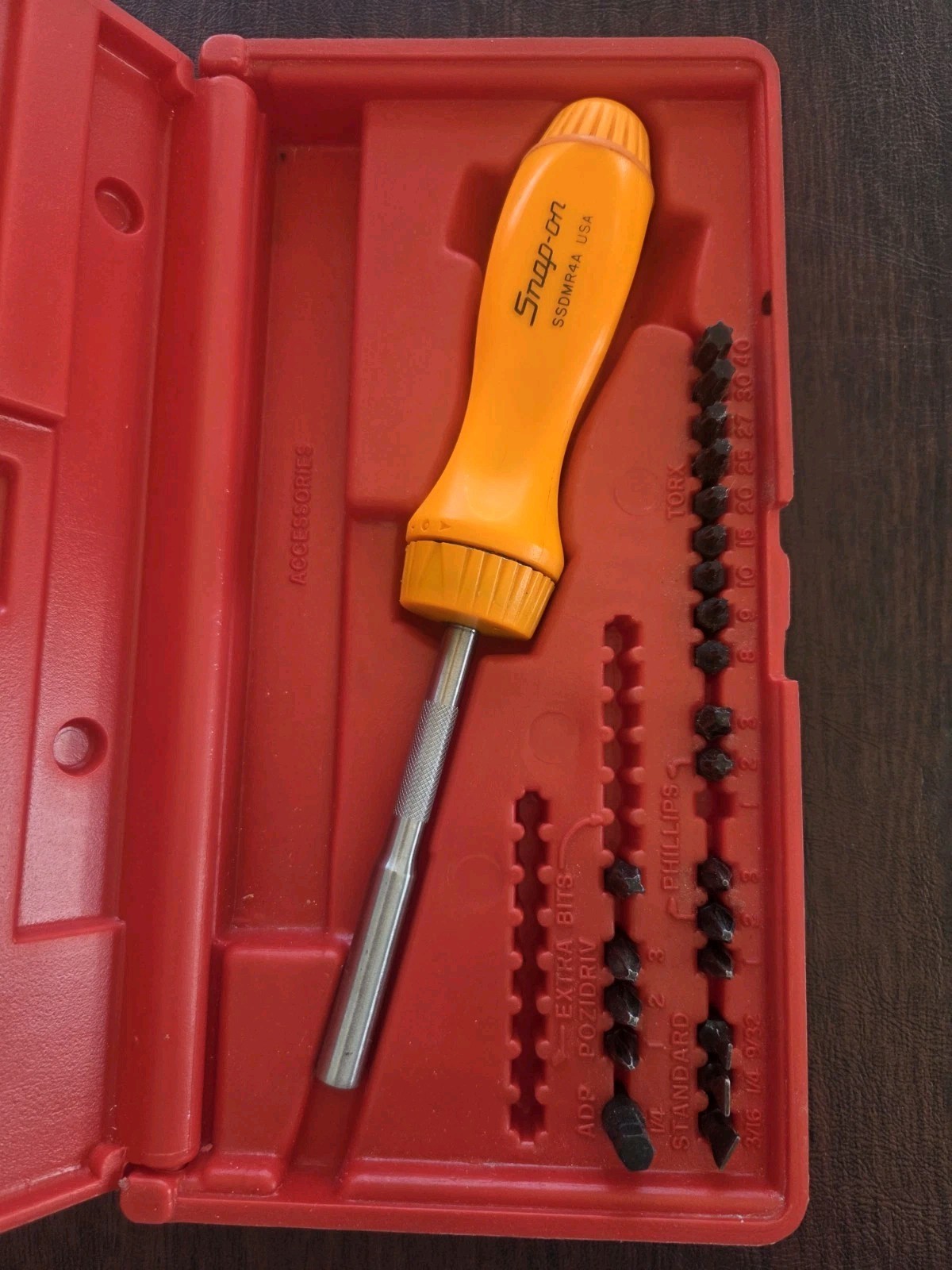 Snap On Tools SSDMR23O ORANGE 23 Piece Ratcheting Screwdriver Set With Case