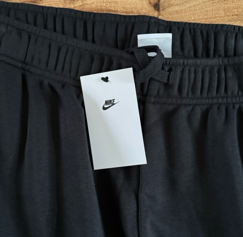 Nike Women's Plus Size Sportswear Club Fleece Joggers Sizes 1X, 2X or 3X Black