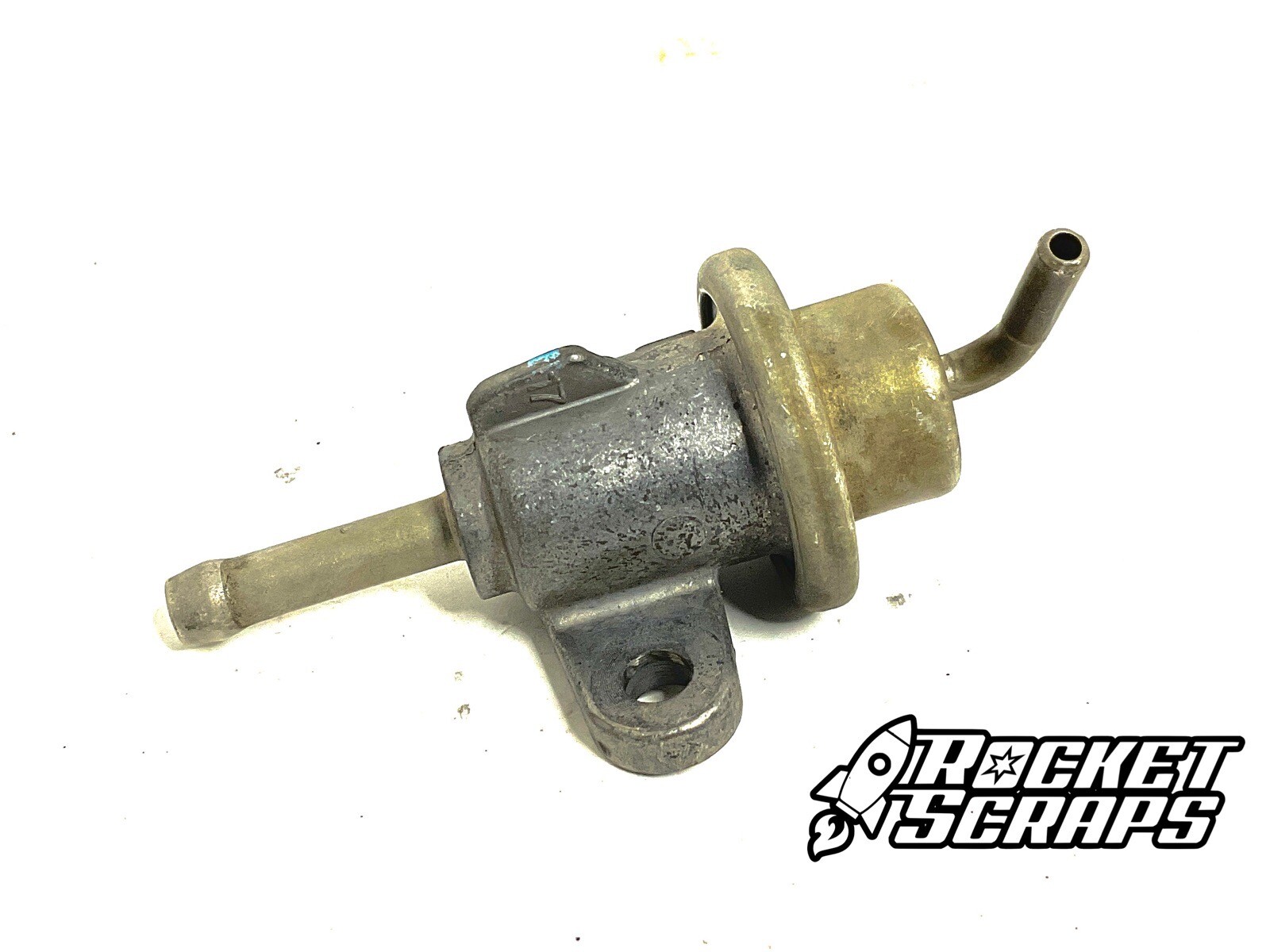 92 95 Honda Civic 94-01 Integra Fuel Pressure Regulator FPR SI GSR B16 B18 D16