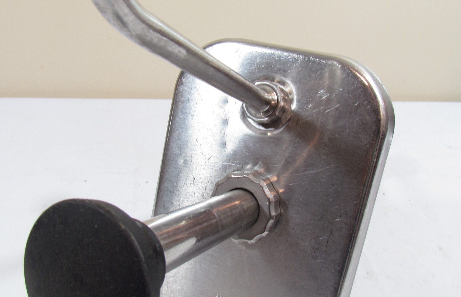 Pre-Owned Server FP-V 82120 Stainless Steel 1.25oz Pump with Lid PC3