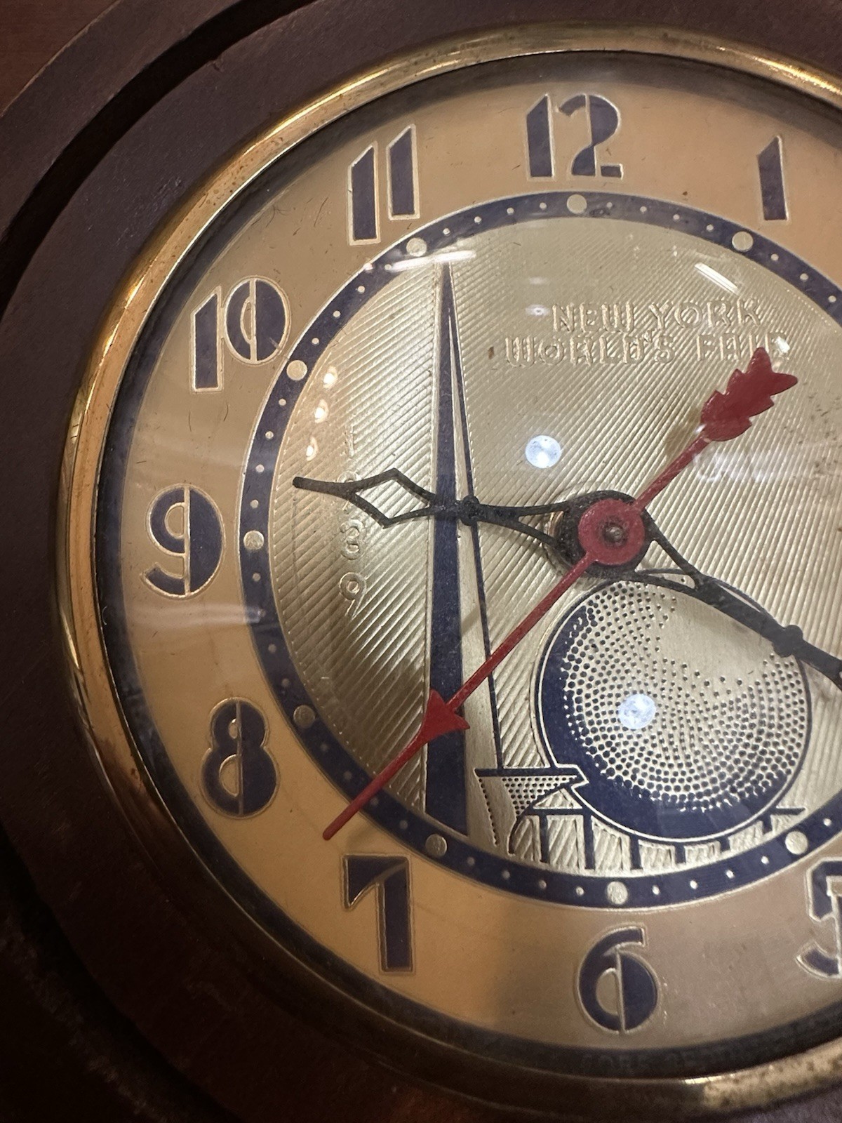 UNITED CLOCK CORP. BROOKLYN 1939 NY WORLDS FAIR WOODEN ELECTRIC CLOCK AS IS
