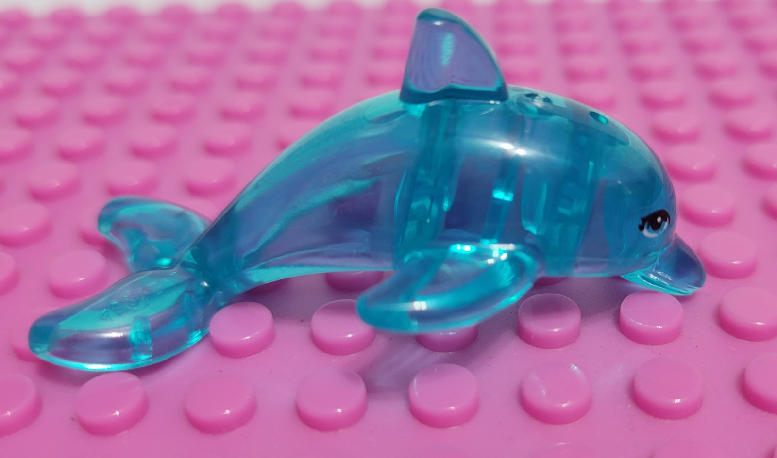 Animals Minifigure - Water - Dolphins, Flamingo, Octopus, Otter, Penguin, Swan